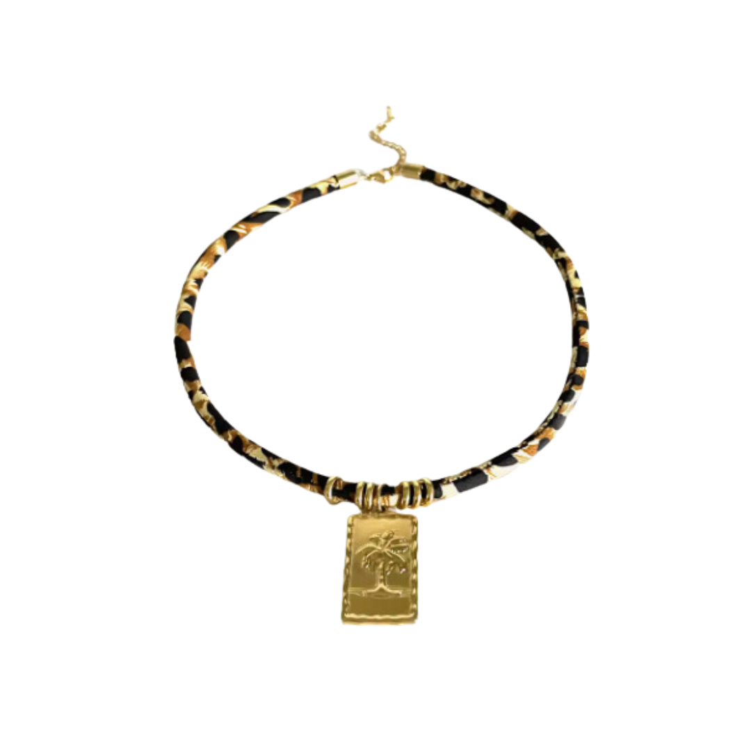 Collar Leopard