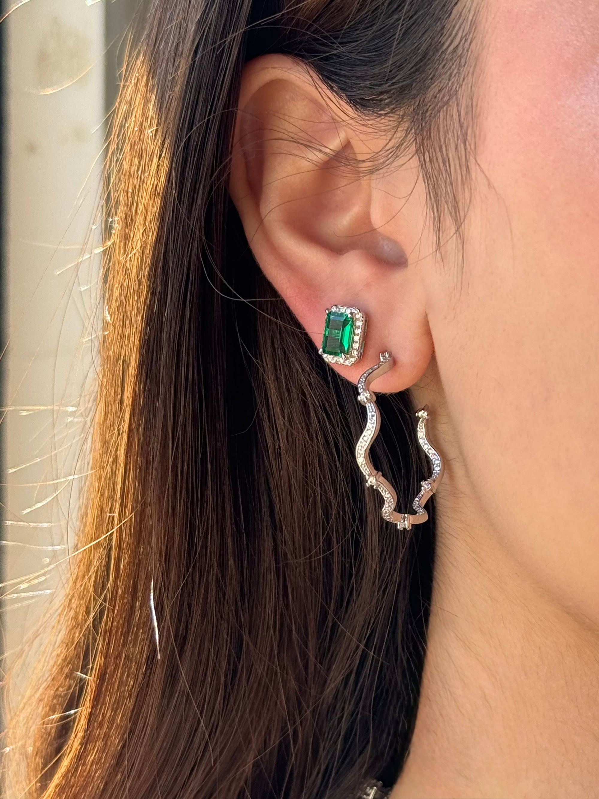 Aretes Emerald Stone