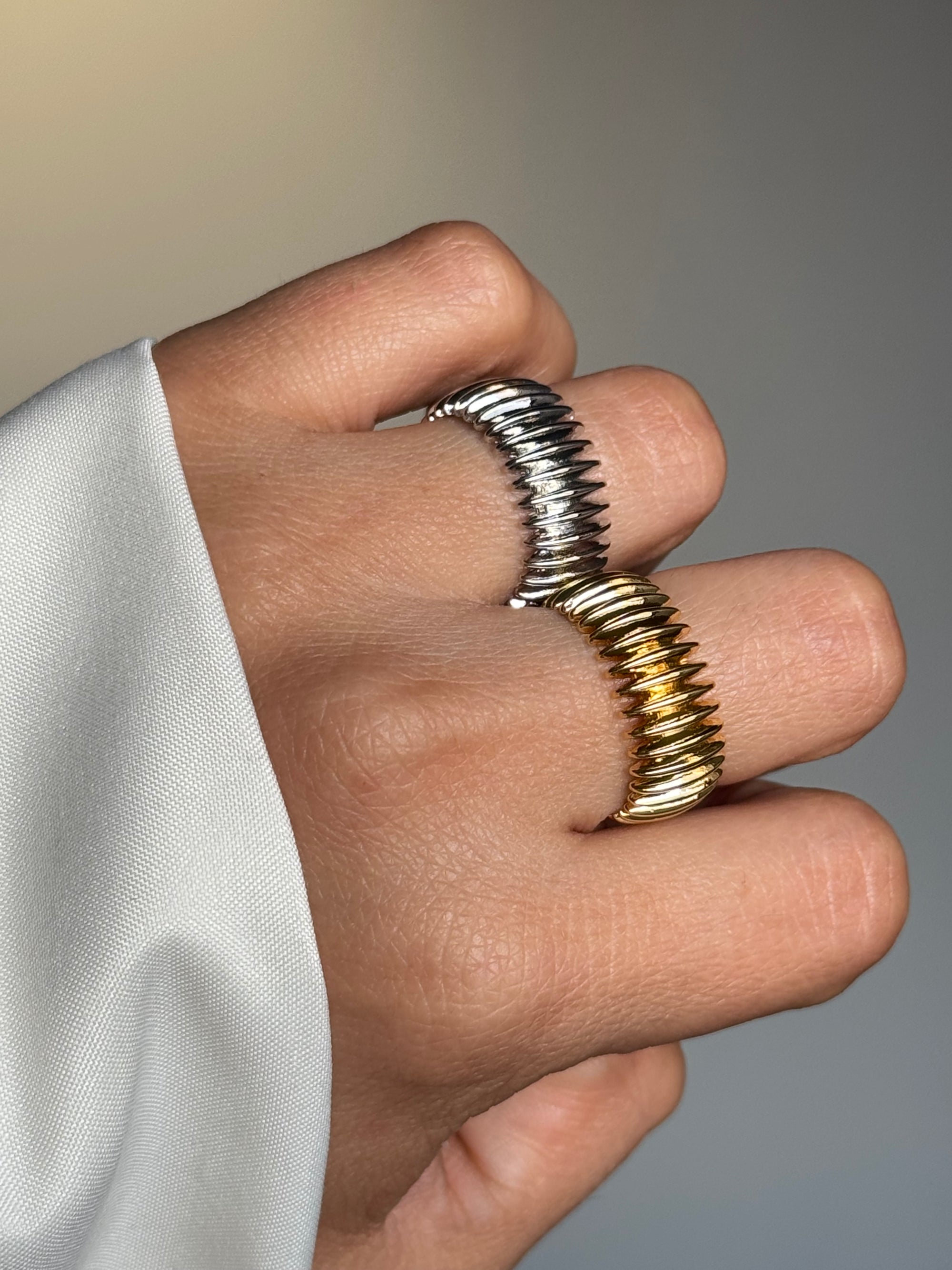 Anillo Frank