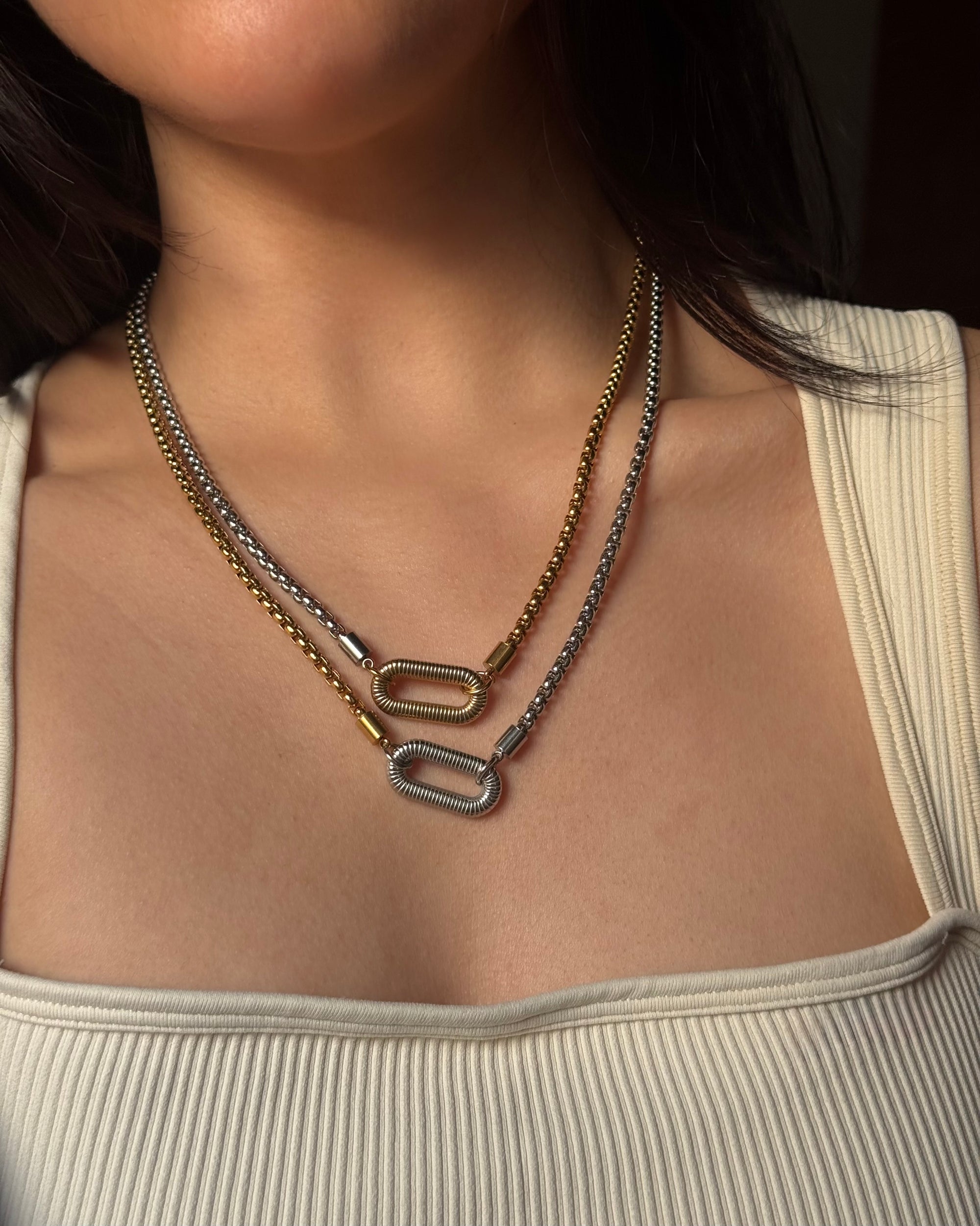 Collar Two Tone Oval