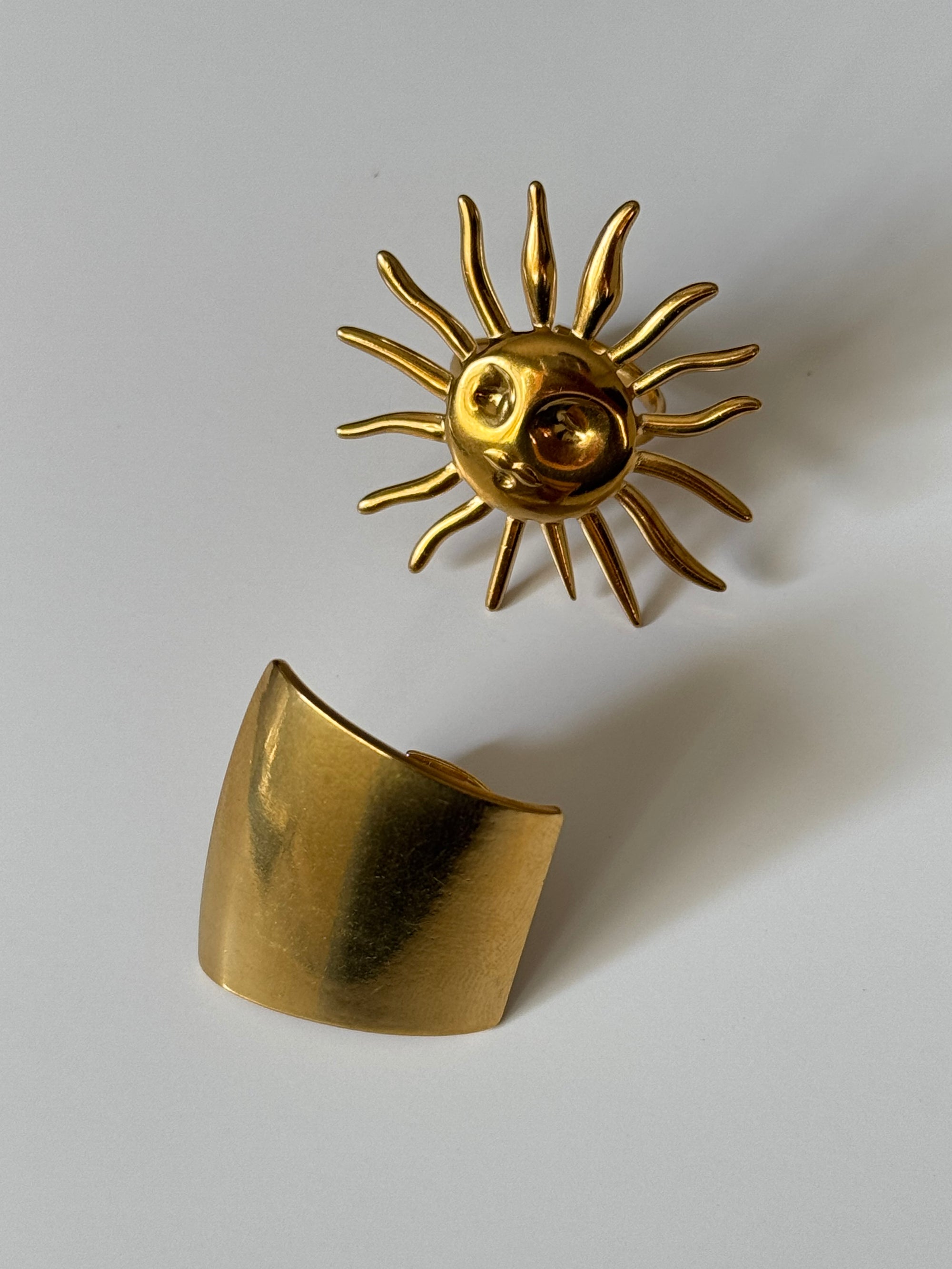 Anillo Caleb