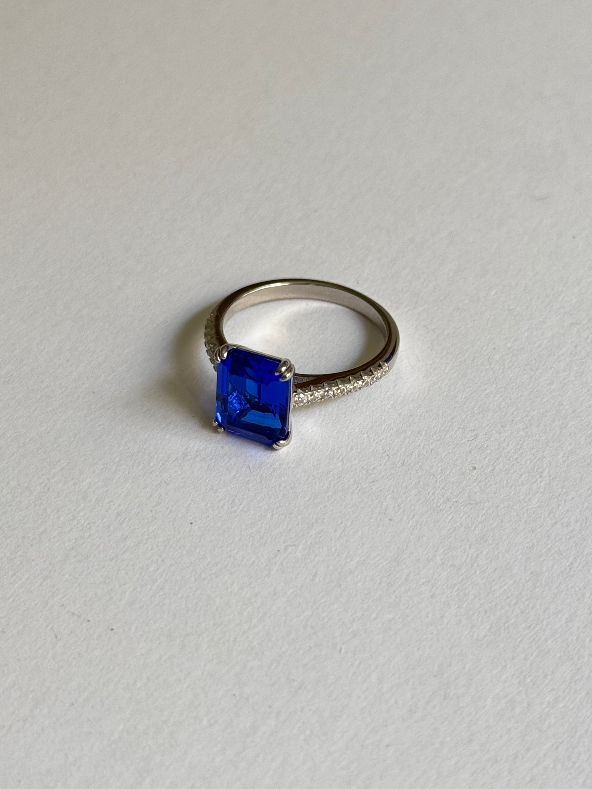 Anillo Zafiro Rectangle