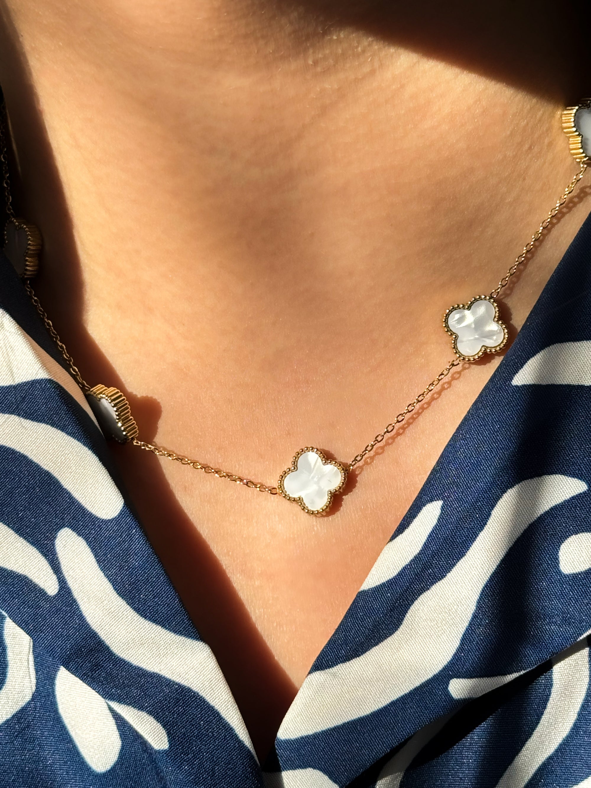 Collar Gambit