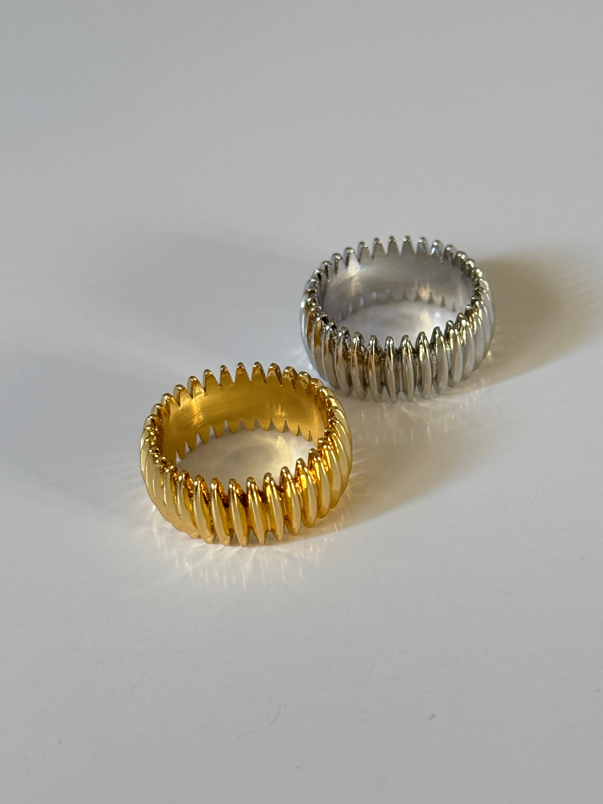 Anillo Frank