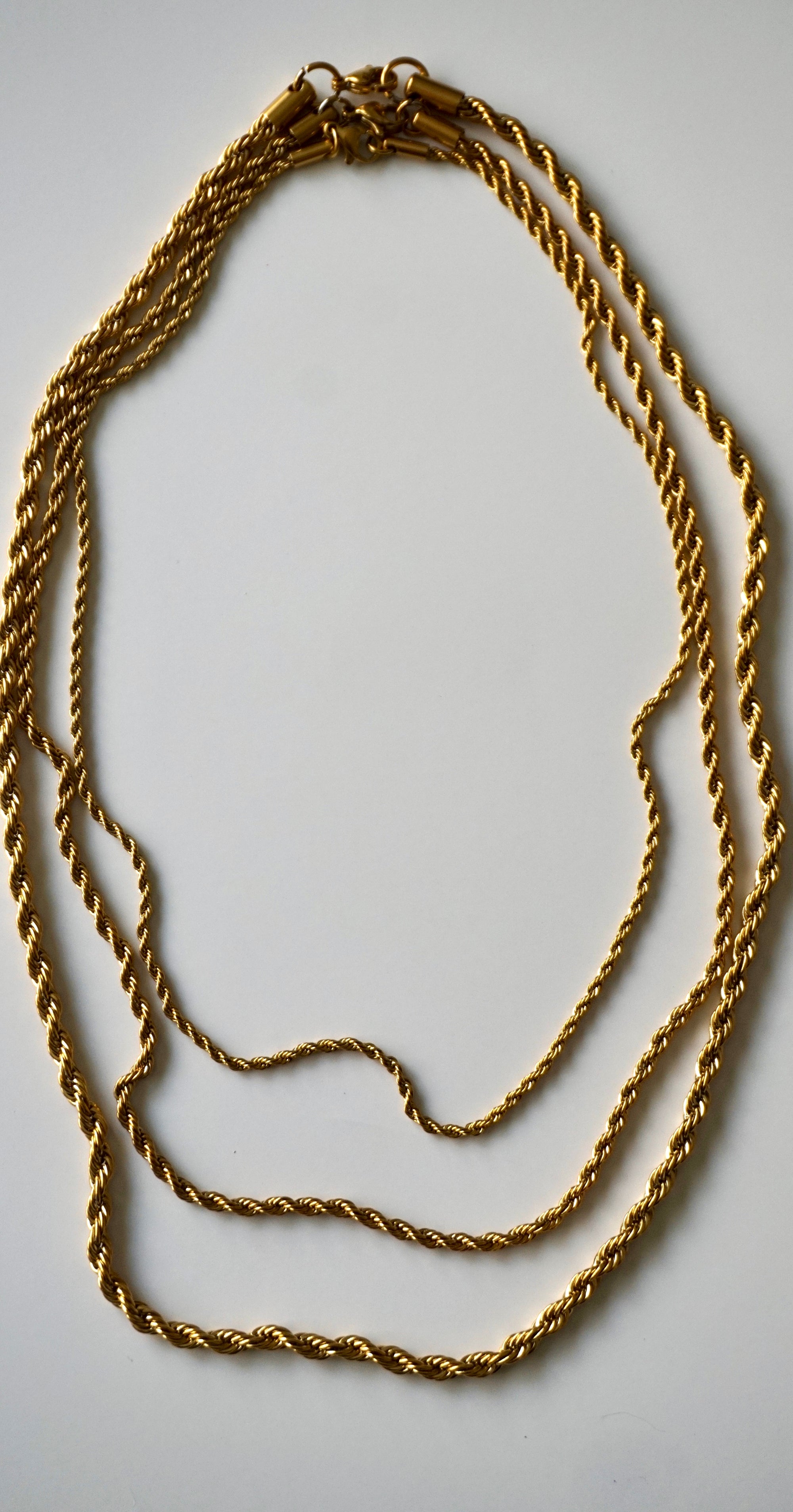 Collar Triple Twist