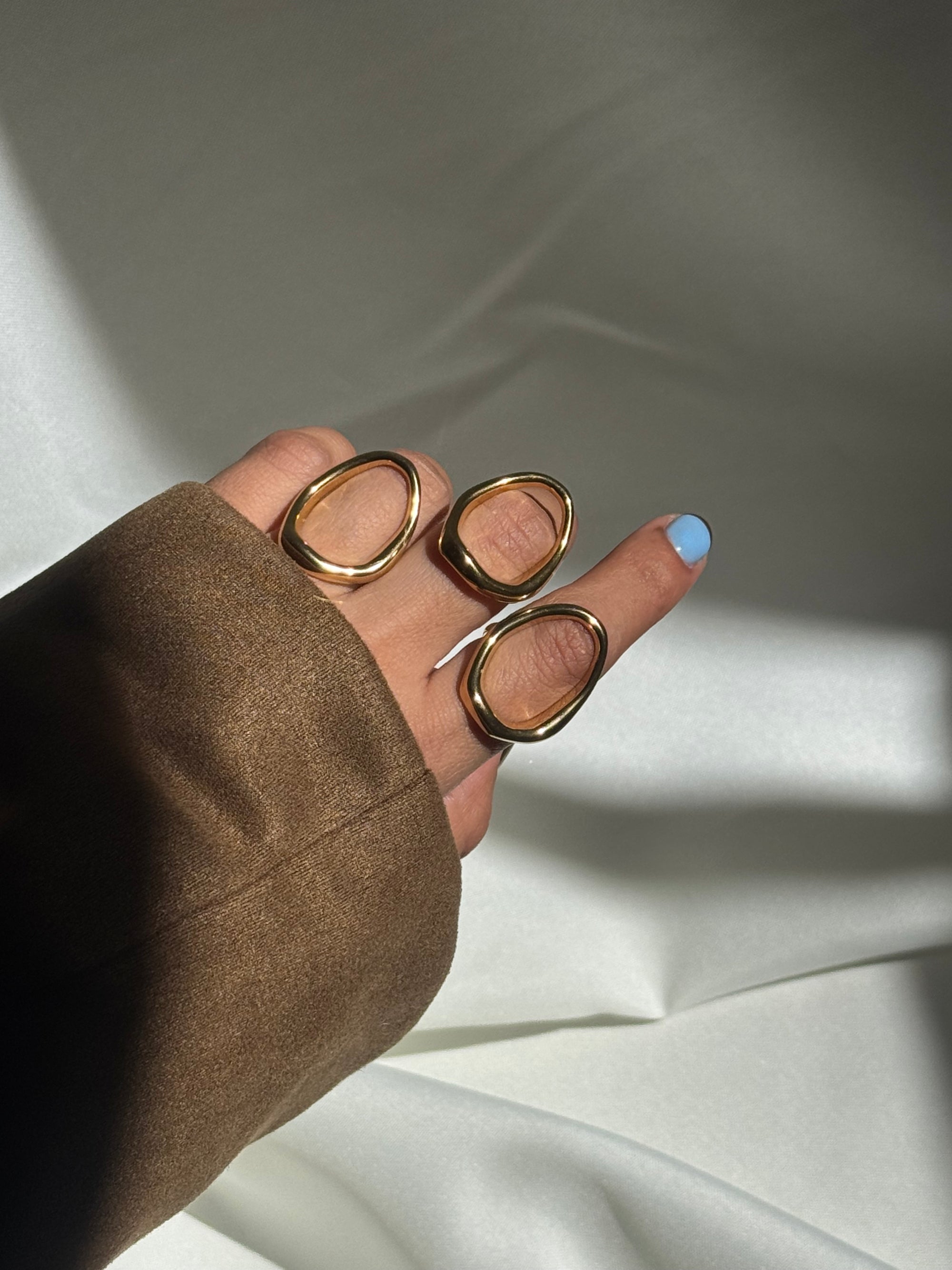 Anillo Luzia