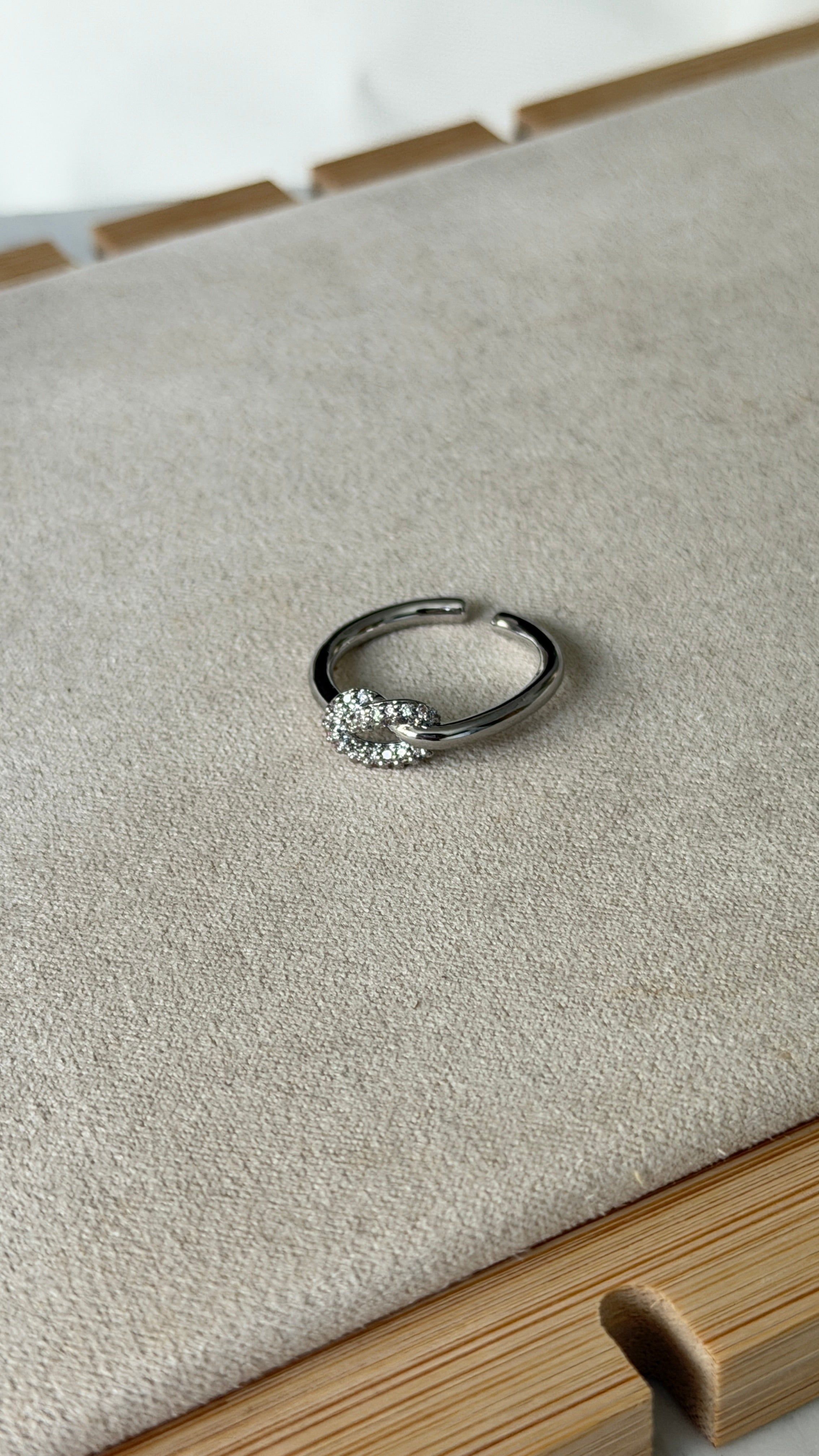 Anillo Silver Loop