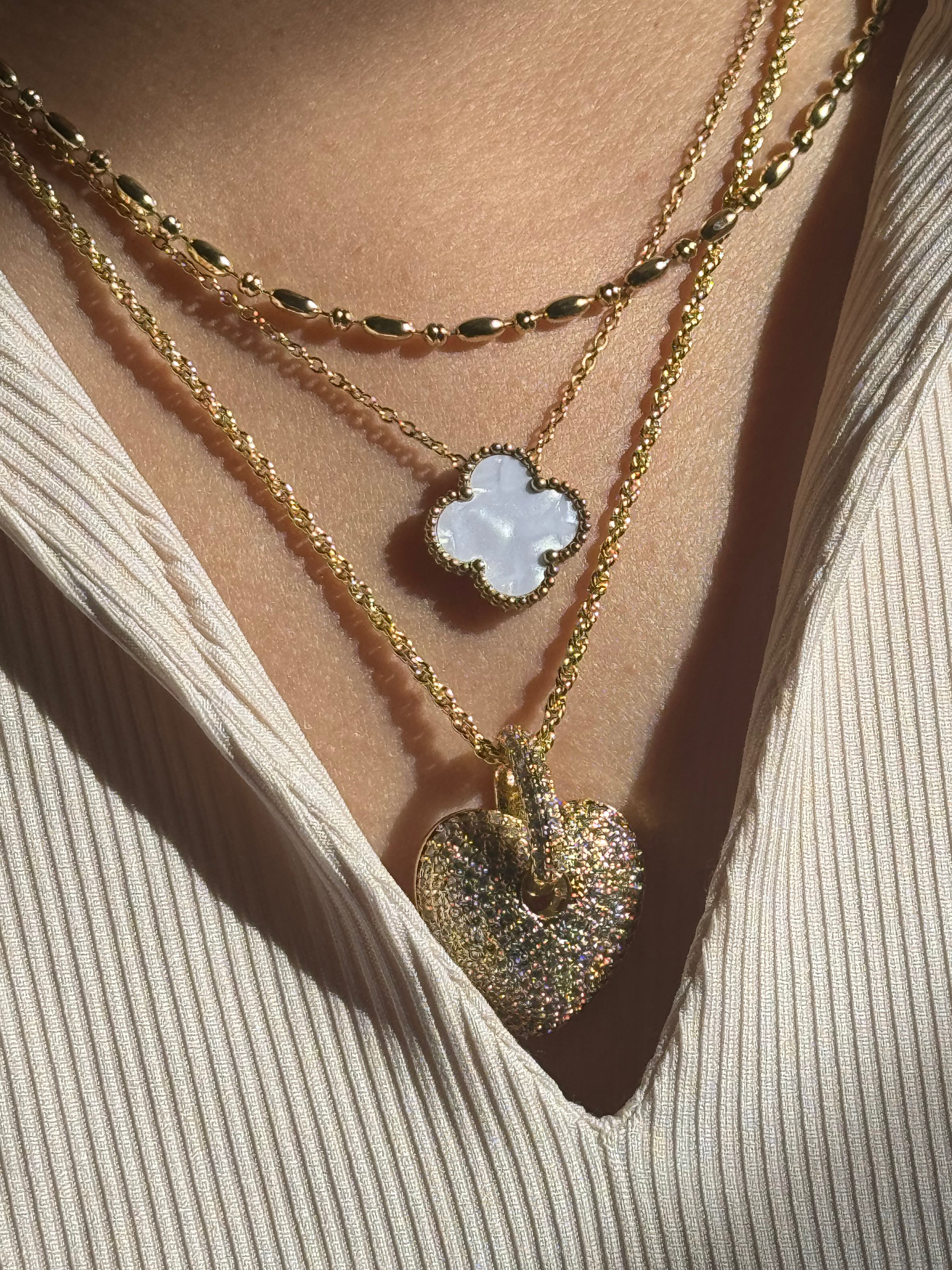 Collar Single Gambit