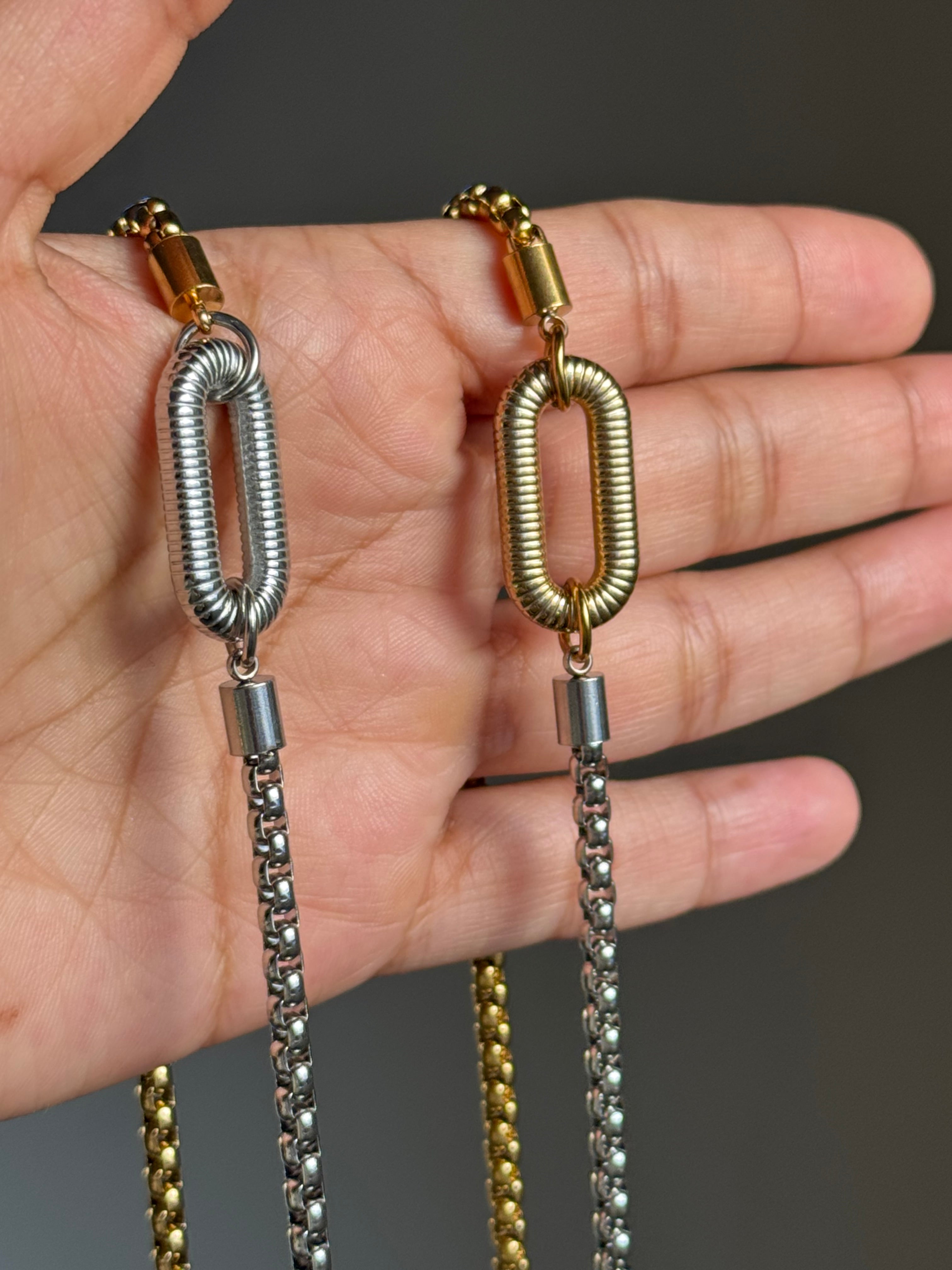 Collar Two Tone Oval