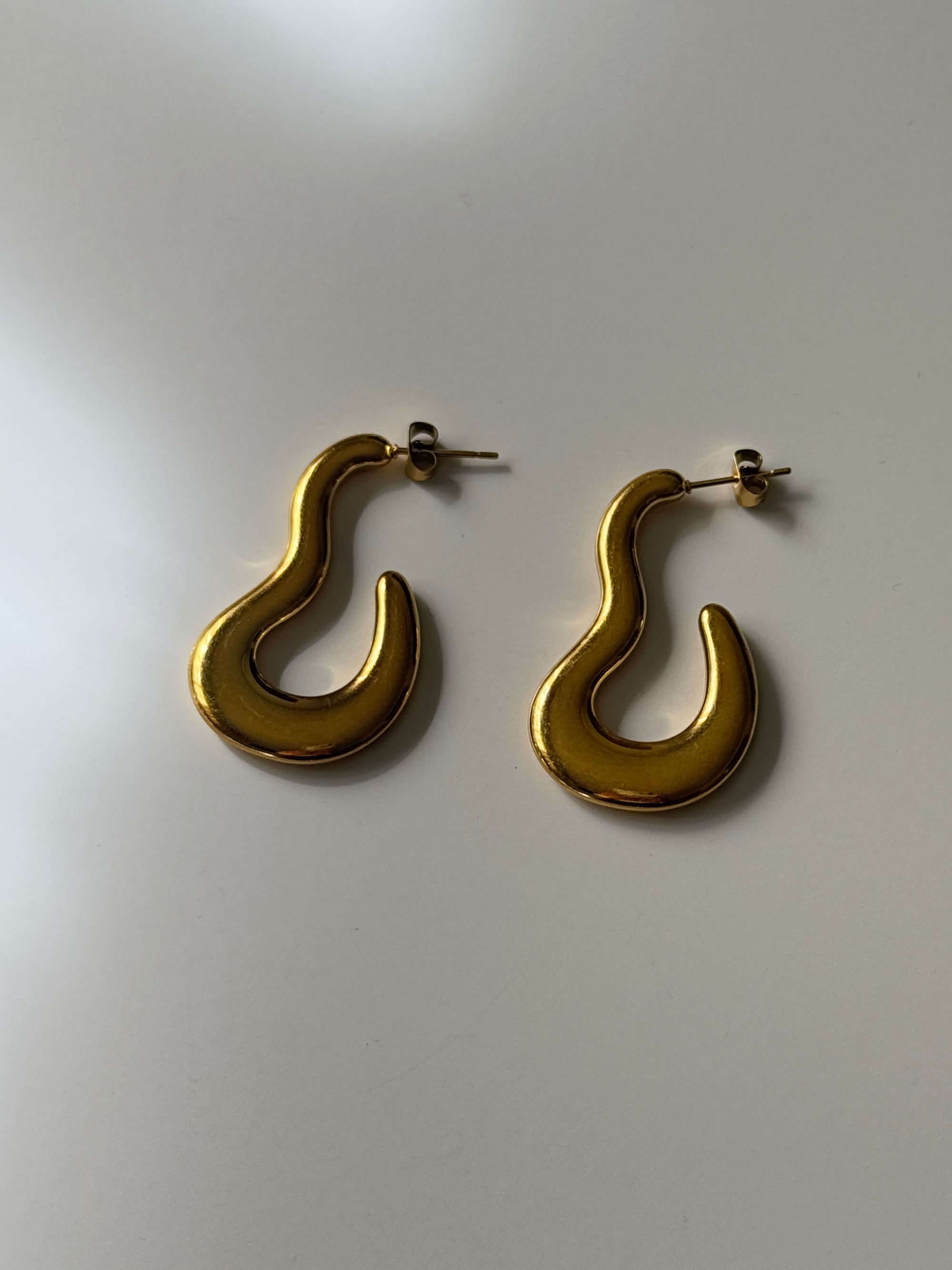 Aretes Frame Drop