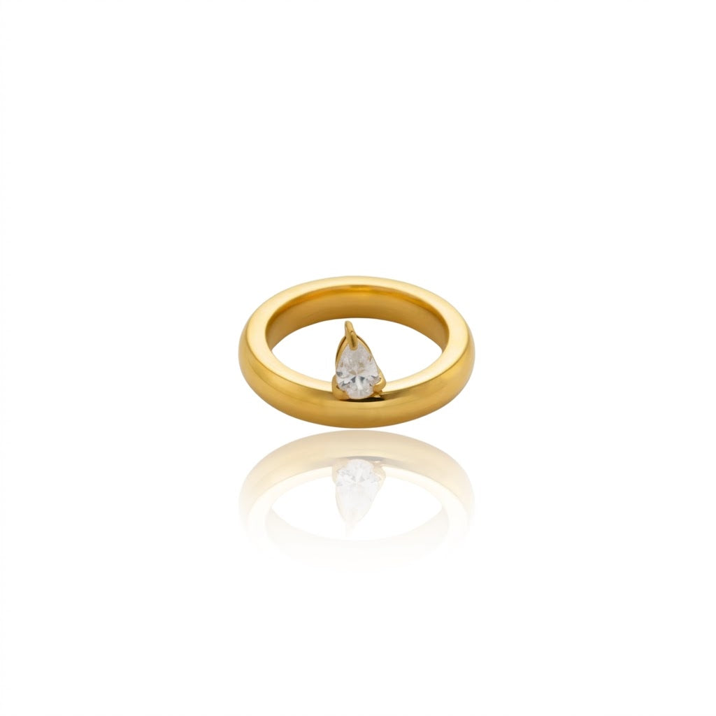 Pear Classic Ring