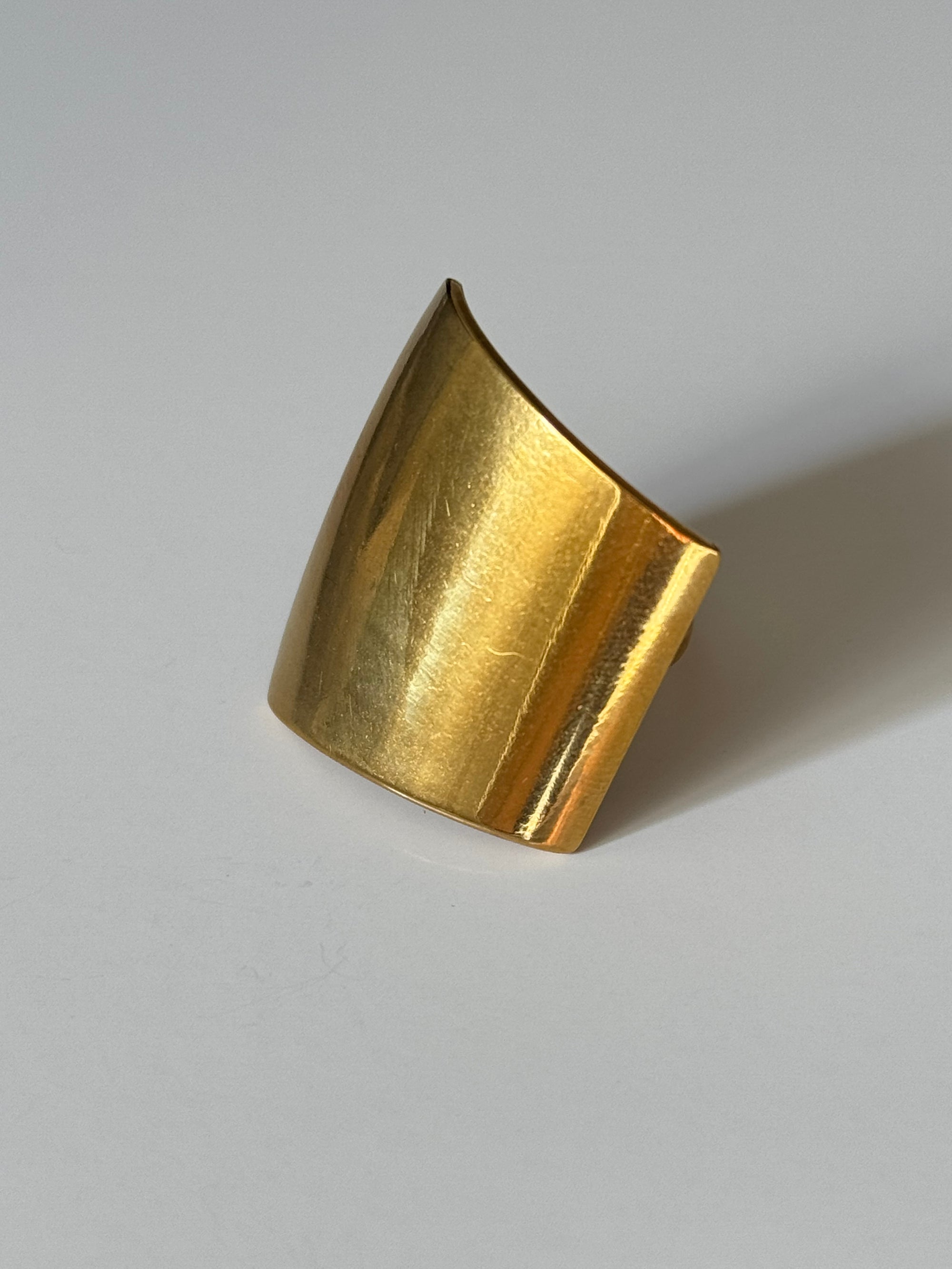Anillo Caleb