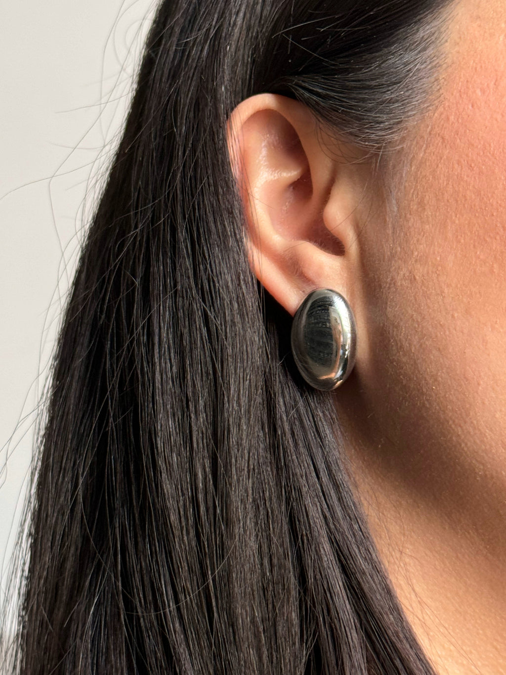 Aretes Nya