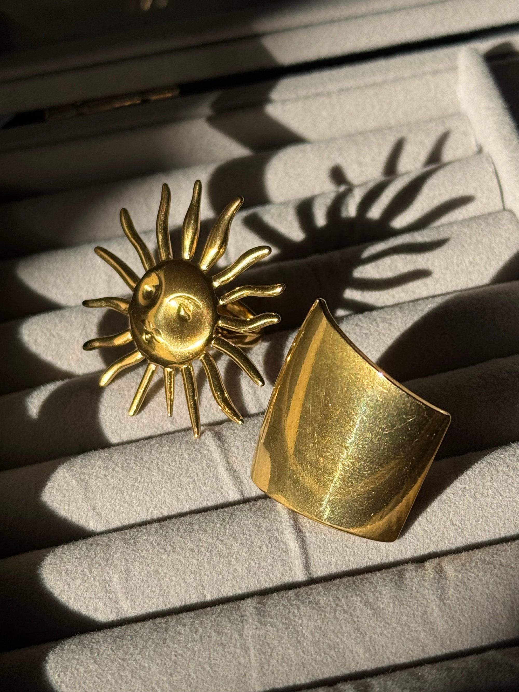 Anillo Caleb