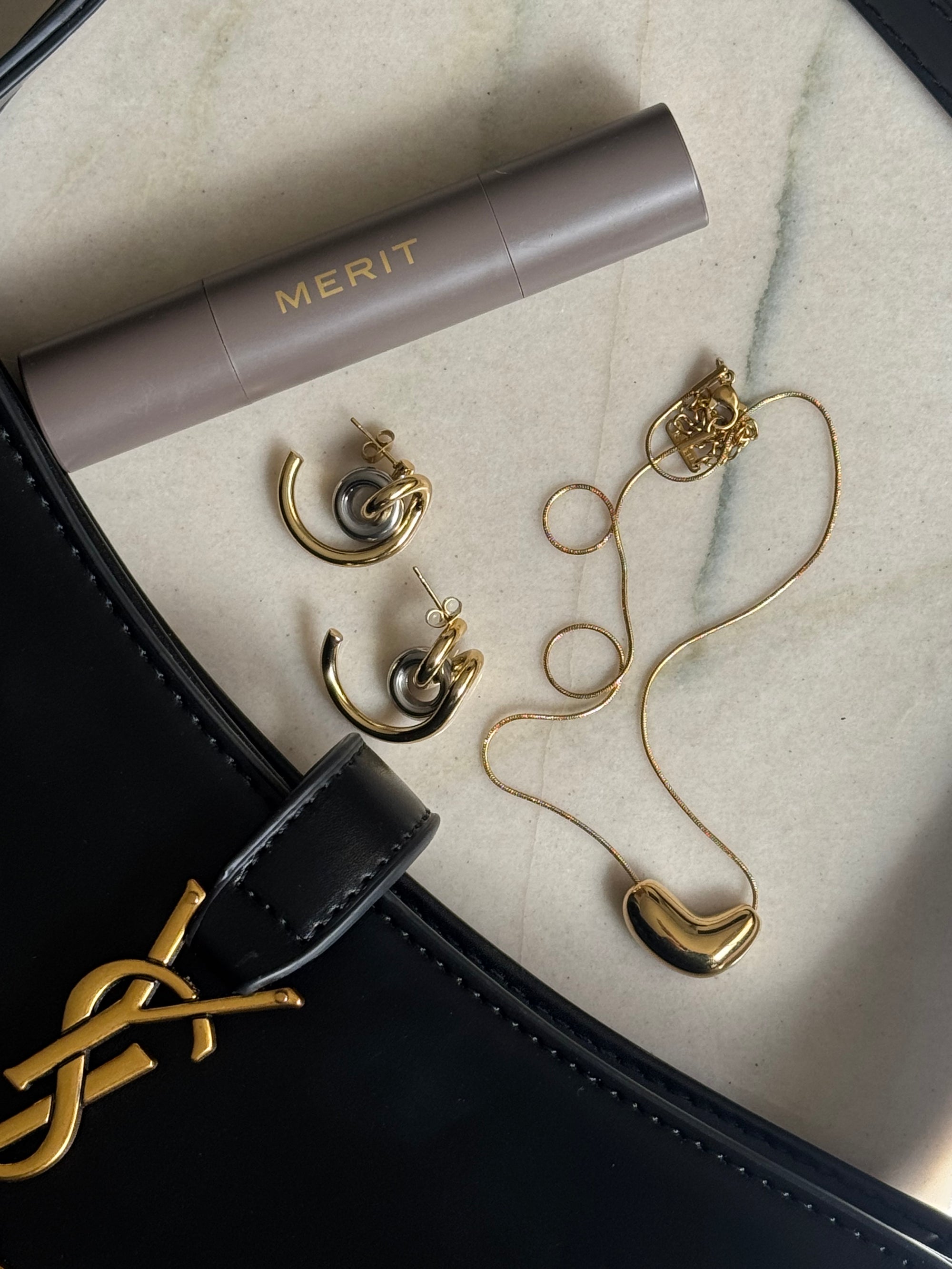 Aretes Dutton