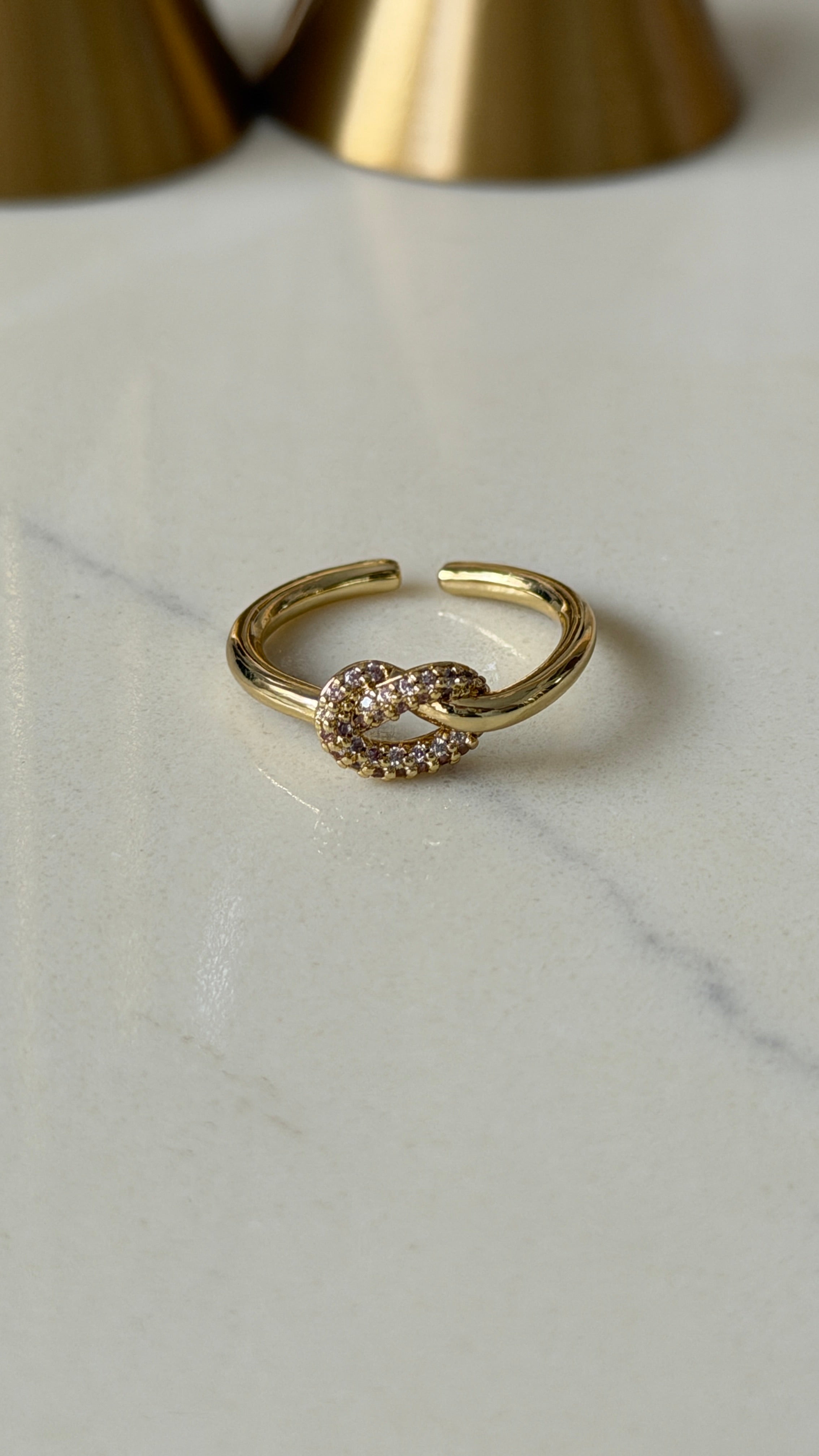 Anillo Golden Loop