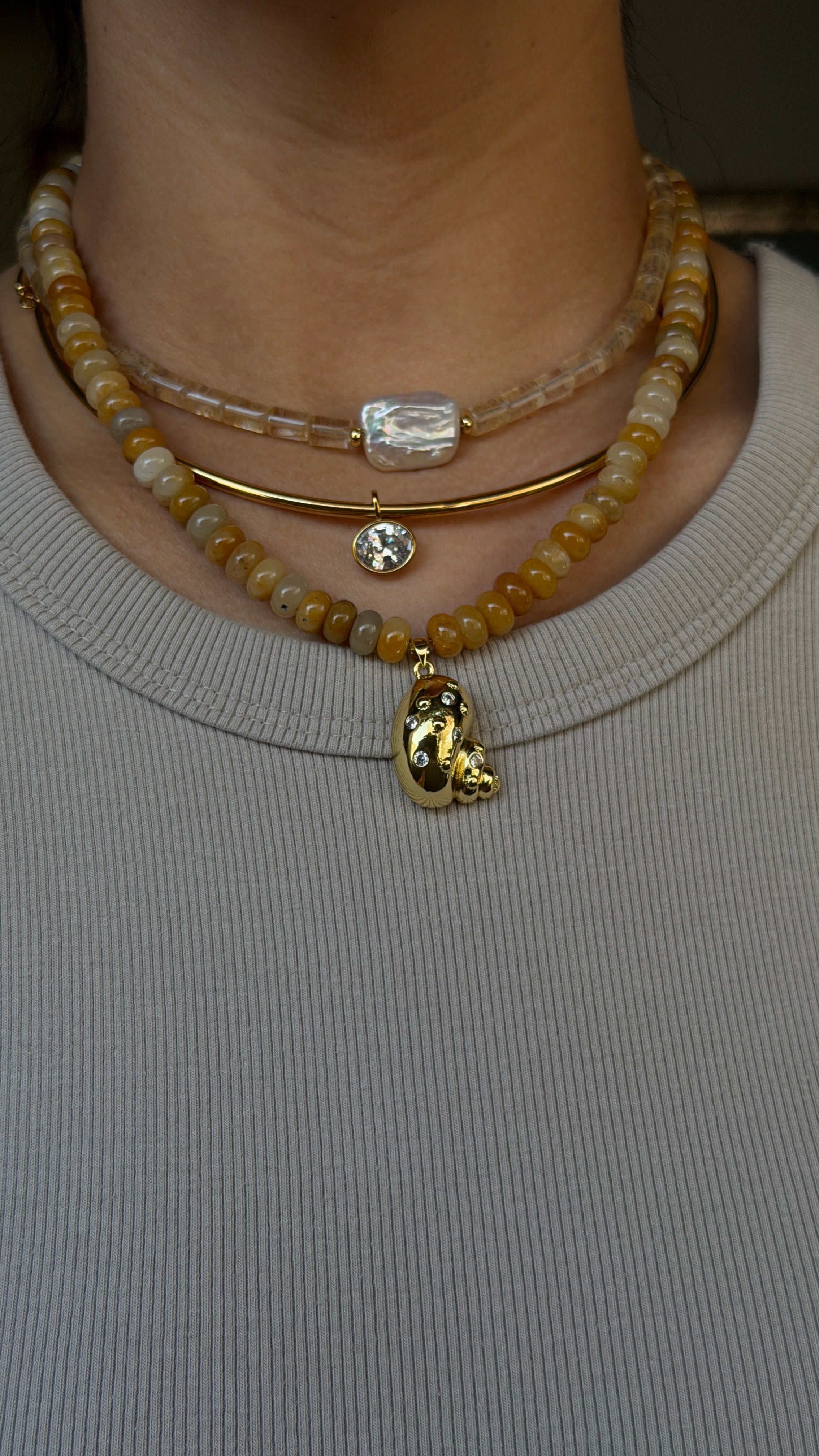 Contour Oval Necklace