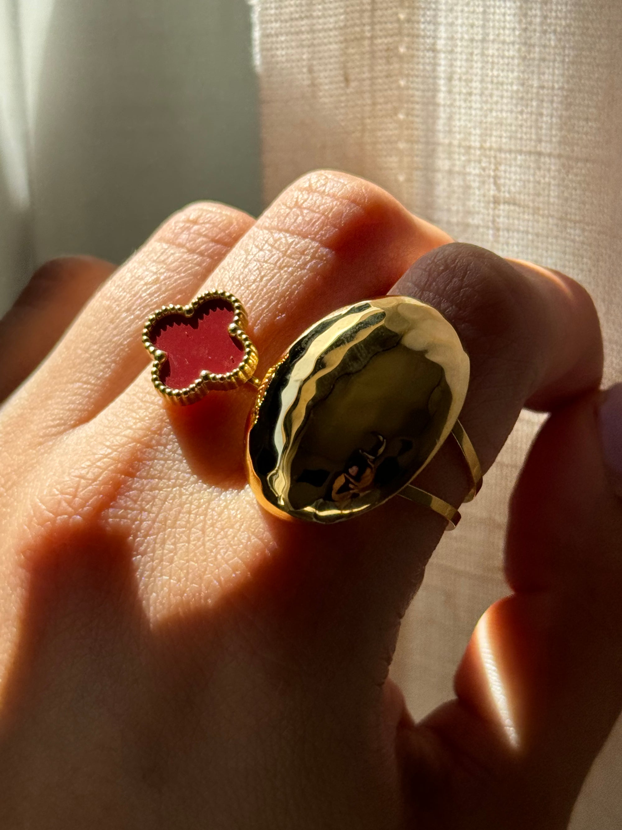 Anillo Gambit Red