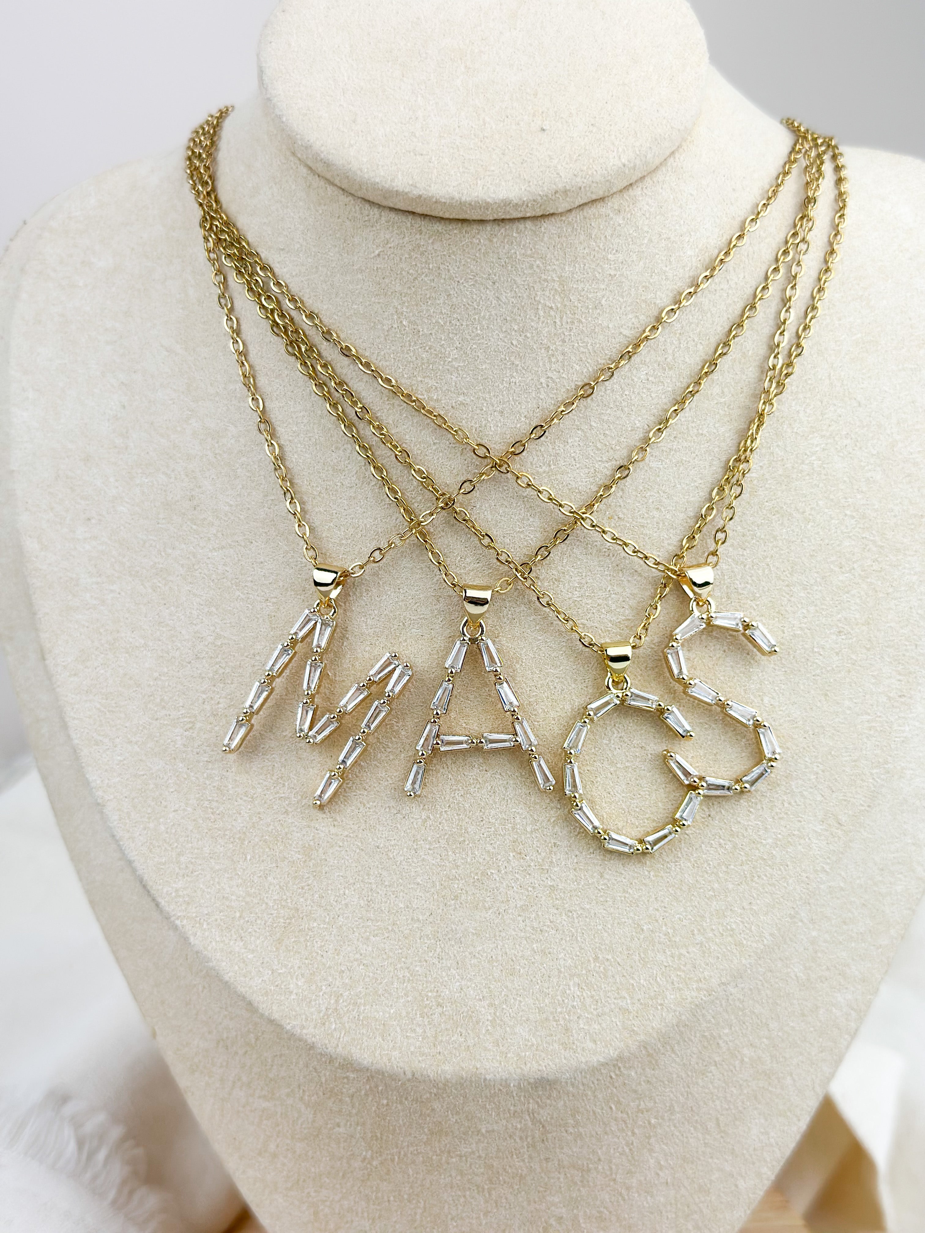 Collar Inicial Crystal